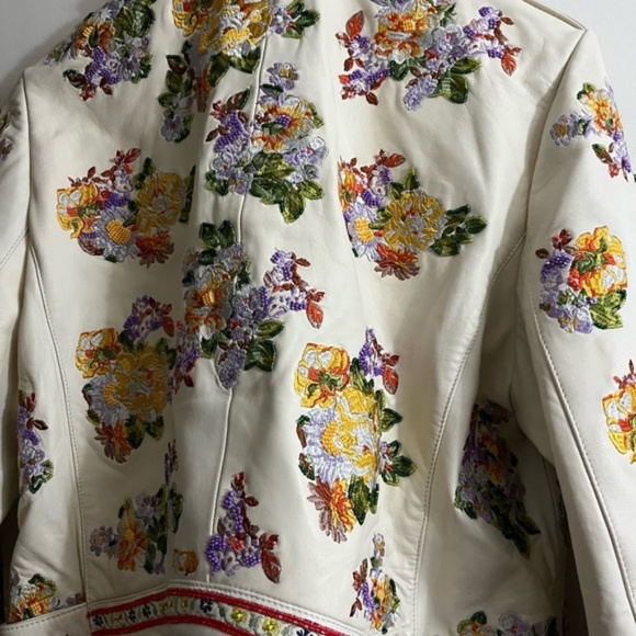 Alice + Olivia Cody Embellished Moto Leather Jacket Floral White - Picture 7 of 11